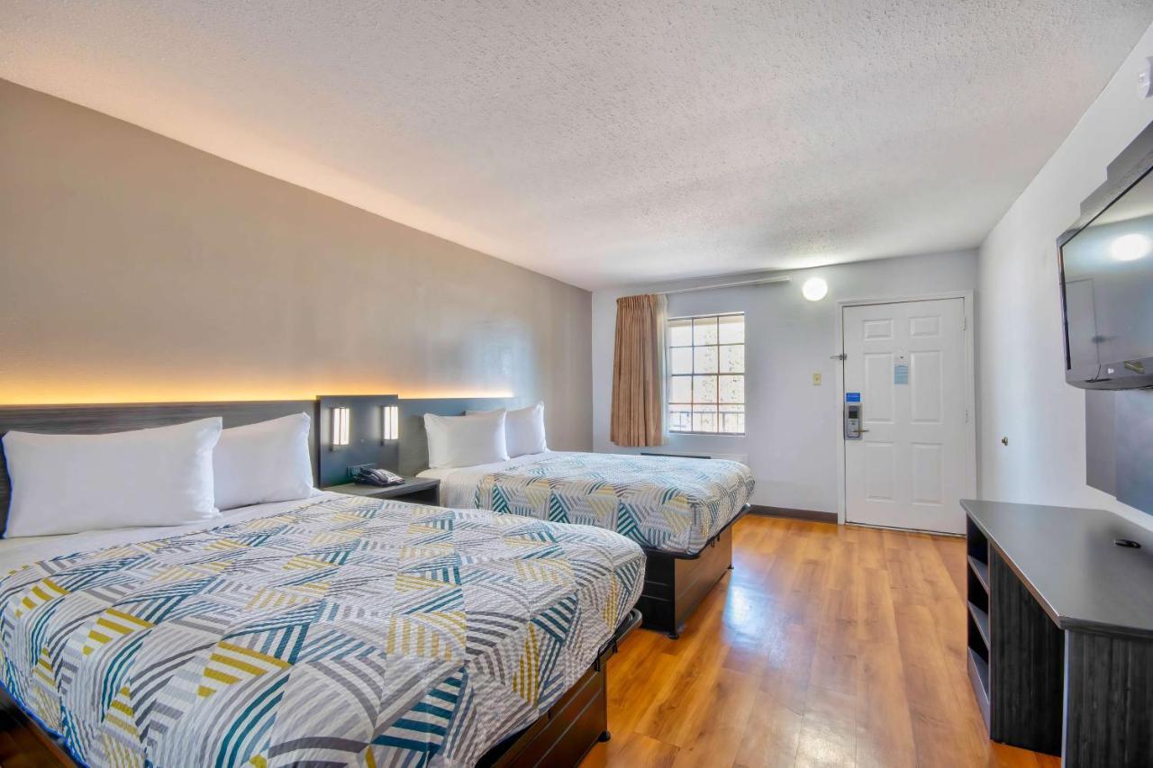 6 Bossier City, La Hotel 2*